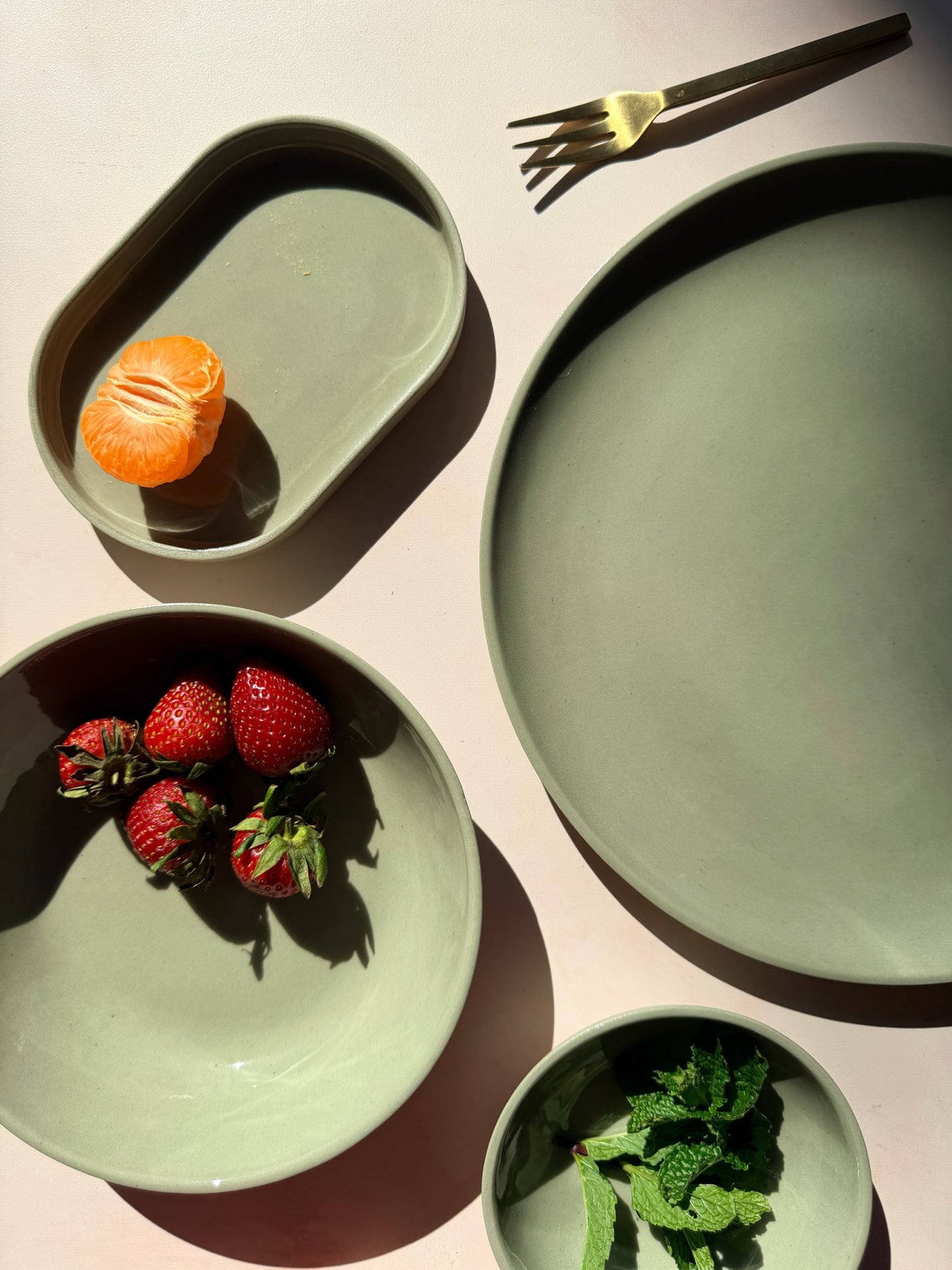 DINNER PLATE IN SAGE