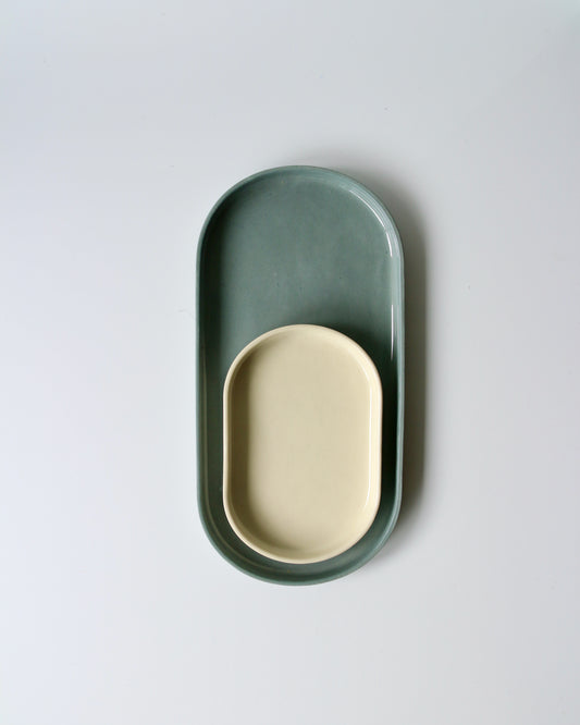 OVAL SERVING TRAY IN SLATE