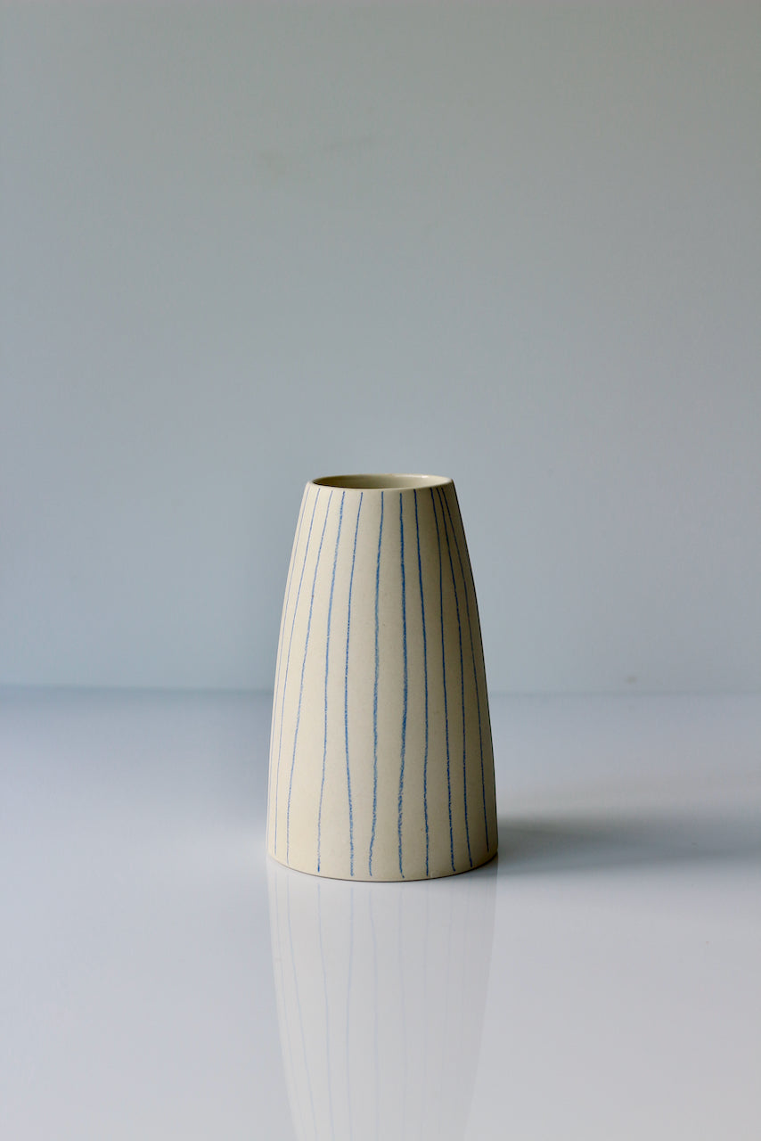 TAPERED VASE WITH BLUE STRIPES