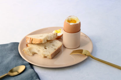 EGG CUP IN PEACH