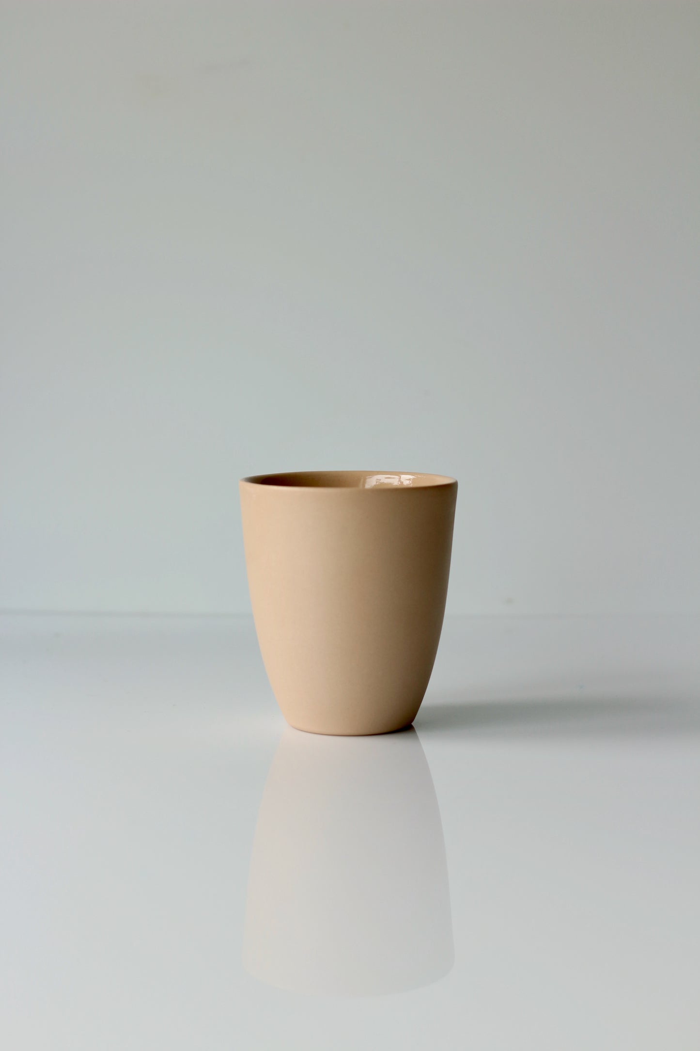 LATTE CUP IN PEACH