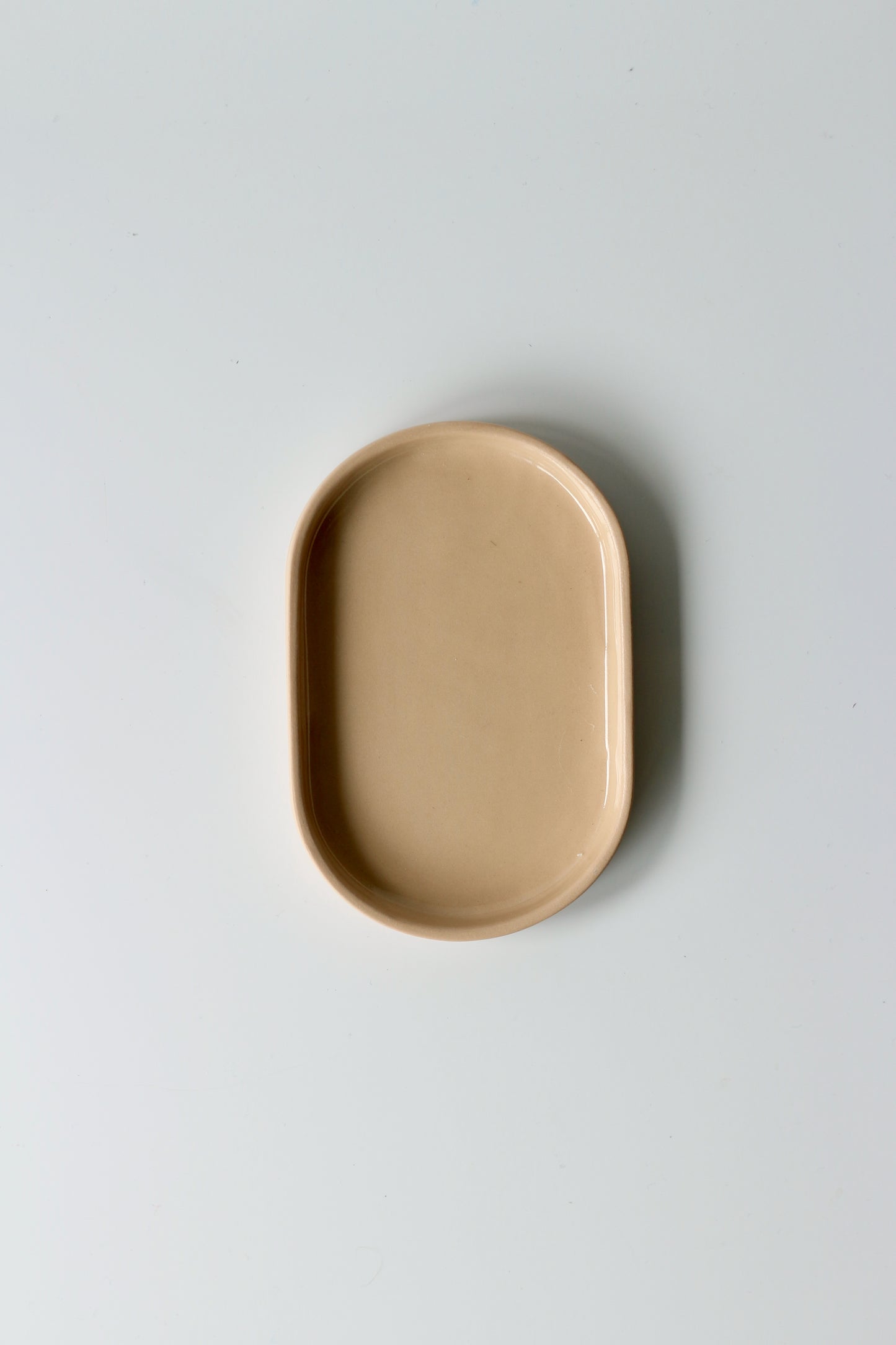 OVAL SIDE PLATE IN PEACH