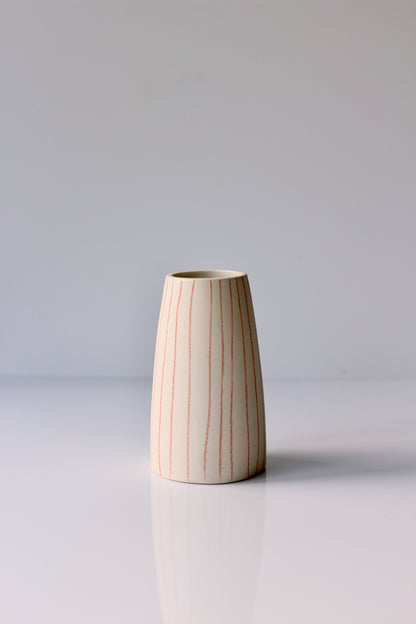 TAPERED VASE WITH RED STRIPES