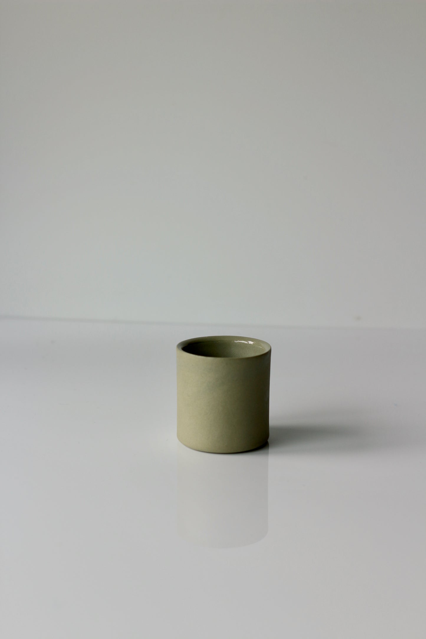 EGG CUP IN SAGE