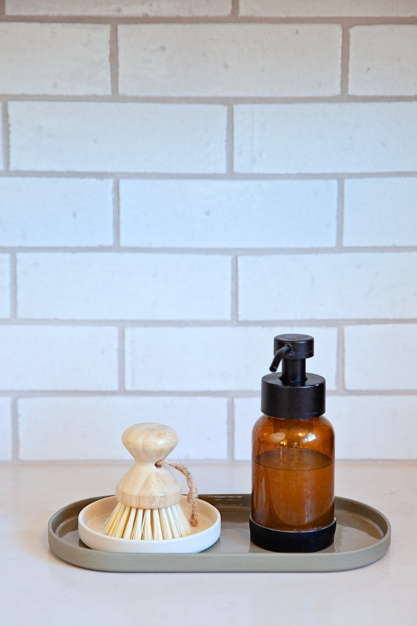 OVAL SERVING TRAY IN SAGE